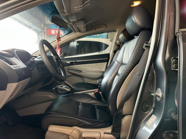 2008 K12 一手女用黑內裝 大螢幕安卓機/藍牙/導航/APPLE CARPLAY/倒車顯影/恆溫空調  第8張相片