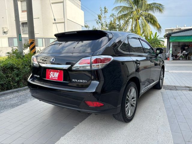 新入庫小休旅車 2012  RX450H 頂級版 3.5 里程：15萬公里雙前座冷熱通風功能 雙前座電動調整雙前座位  第6張相片
