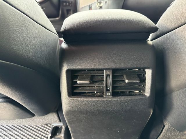 新入庫小休旅車 2012  RX450H 頂級版 3.5 里程：15萬公里雙前座冷熱通風功能 雙前座電動調整雙前座位  第15張相片