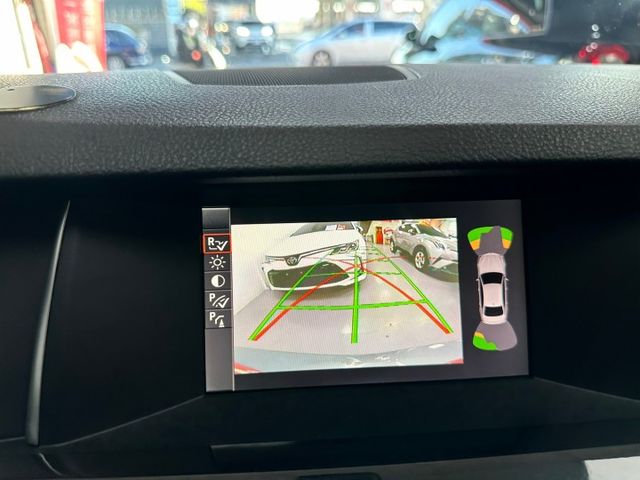 新入庫國產價錢  2013 BMW 520d 總代理   前霧燈/後霧燈️/失壓續跑胎/駕駛座電動調整  第16張相片
