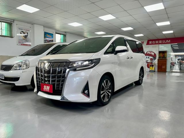 新入庫在人方便阿爾法 2019年  Alphard 雙天窗/後座吸頂大螢幕/觸控大螢幕/車頂氣氛燈  第3張相片