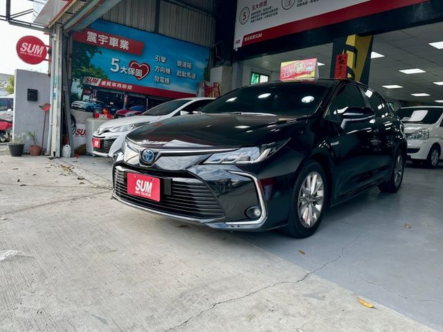 新入庫 2021  Altis 油電 黑 尊爵版 原廠電池保固 8年或16萬公里 ACC跟車  液晶儀表  第3張相片