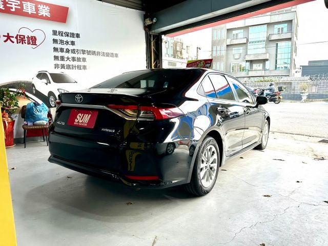 新入庫 2021  Altis 油電 黑 尊爵版 原廠電池保固 8年或16萬公里 ACC跟車  液晶儀表  第5張相片