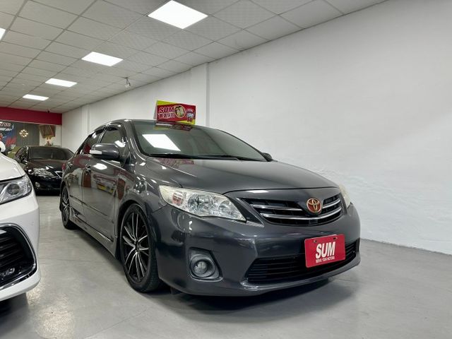 入庫 2011 Altis E經典 天窗版 升級：行車記錄器、排氣管 可調避震器、安卓機、改裝鋁圈 胎壓偵測、抬頭顯示器  第1張相片