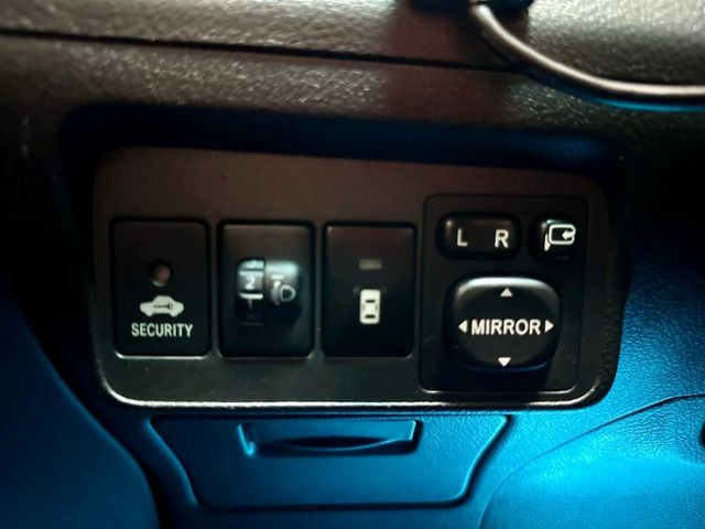 入庫 2011 Altis E經典 天窗版 升級：行車記錄器、排氣管 可調避震器、安卓機、改裝鋁圈 胎壓偵測、抬頭顯示器  第16張相片