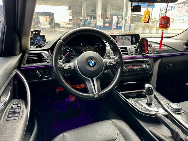 新入庫年輕人的  2014 BMW 328i M3-Look 禮服改  改了M3套件 全段排氣管  第8張相片