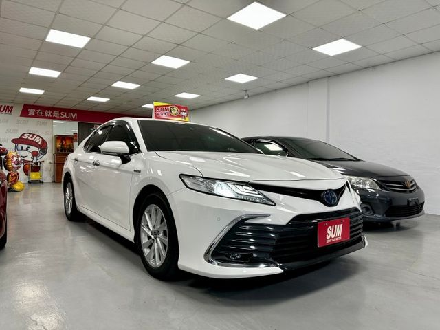 新入庫好開的 2021 CAMRY 2.5 Hybird尊絕 LED日行燈、頭燈、尾燈、ACC主動跟車  第1張相片