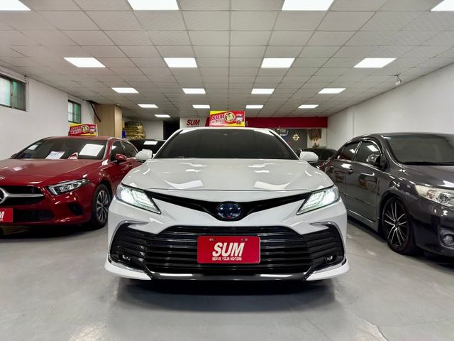 新入庫好開的 2021 CAMRY 2.5 Hybird尊絕 LED日行燈、頭燈、尾燈、ACC主動跟車  第2張相片