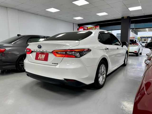 新入庫好開的 2021 CAMRY 2.5 Hybird尊絕 LED日行燈、頭燈、尾燈、ACC主動跟車  第5張相片