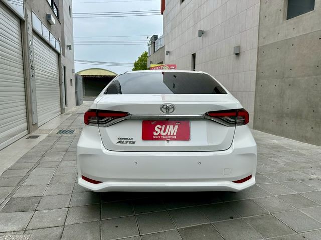 單純跑多  2020年 Altis 尊爵版  原廠保養 盲點 安卓機   ACC跟車  車道維持  車道偏離  第4張相片