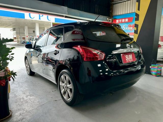 跑少系列 2015年  Tiida  傳奇版  只跑7萬公里 倒車雷達   後座分離  胎壓偵測  第6張相片