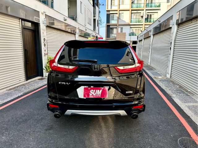 新入庫省油省稅家庭車 全車改黑化漂漂亮亮  升級：全車黑化大包、Tein 避震、 腳踏版、尾飾管  第4張相片