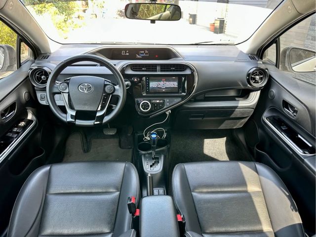 2021 Toyota Prius c 1.5 油電混合 免鑰匙/ISOFIX /摸門解鎖 /LED尾燈  第10張相片