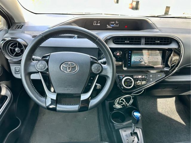 2021 Toyota Prius c 1.5 油電混合 免鑰匙/ISOFIX /摸門解鎖 /LED尾燈  第13張相片