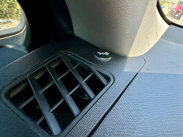 2021 Toyota Prius c 1.5 油電混合 免鑰匙/ISOFIX /摸門解鎖 /LED尾燈  第16張相片