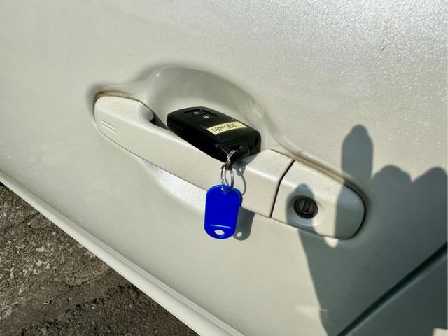2021 Toyota Prius c 1.5 油電混合 免鑰匙/ISOFIX /摸門解鎖 /LED尾燈  第17張相片