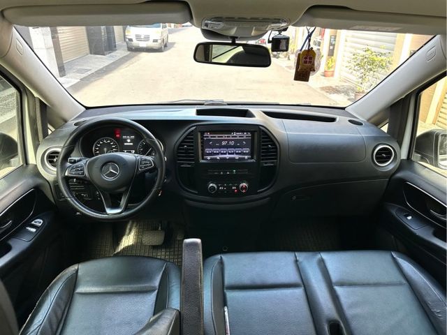 新入庫 2019年 Benz Vito   9人座  安卓機/定速巡航  第9張相片