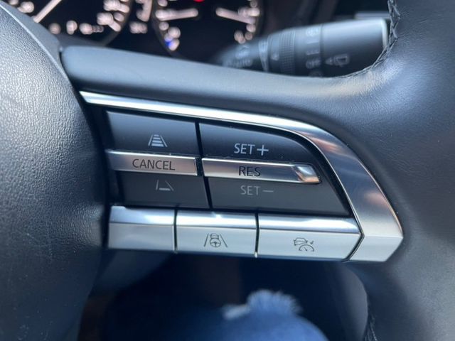 新入庫 2021年 Mazda3 5D  極致灰  頂級  ACC跟車/車道偏離 /ikey摸門  第16張相片