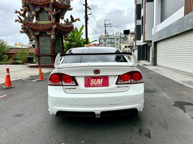 新入庫年輕人的最愛  2009年 K12 VTI-S 1 小改款黑內裝  升級：前無限後RR空力套件  大尾翼、排氣管  第4張相片