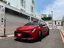 2020 Corolla Sport 旗艦白 糖果紅包膜  升級：變形蟲卡夢方向盤、 對四卡鉗、聲控氣氛燈  第3張縮圖
