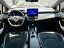 2020 Corolla Sport 旗艦白 糖果紅包膜  升級：變形蟲卡夢方向盤、 對四卡鉗、聲控氣氛燈  第9張縮圖
