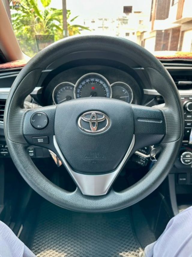 入庫年輕人愛車2014 ALTIS 1.8 經典版 升級：大螢幕安卓機  第12張相片
