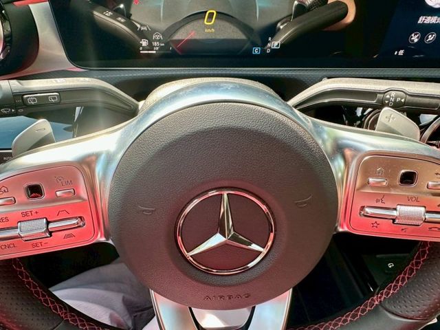 2022 A180 AMG 里程：2.7萬Km 配備:23P跟車/AMG外觀套件/64氣氛燈/雙前電動椅  第15張相片