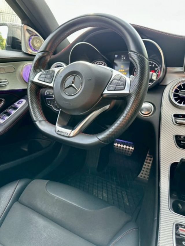2016 C43 AMG 4Matic 升級:發光旋轉高音/渦輪出風口/副駕飾板/柏林音響蓋/後碳纖維壓尾/前下巴碳纖維  第13張相片