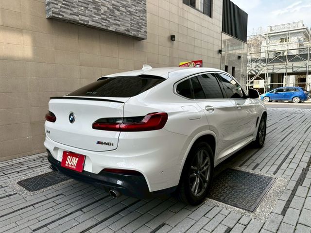 2018年 BMW G02 X4 Xdrive30i M-sport 總代理  全車升級M版套件/CarPlay/5AT  第6張相片