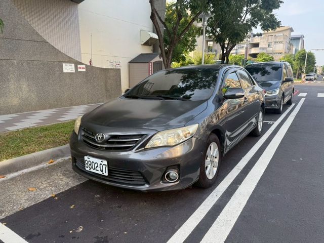 2012 Altis E版 一手車 原廠記錄 升級:行車記錄器/安卓機/CarPlay倒車顯影/抬頭顯示器/光感自動頭燈  第2張相片