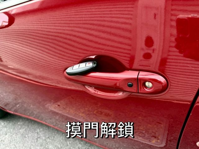 2013 Tiida 5D Turbo S 升級：引擎室肚內強化/渦輪管/鋁圈/ESPEC卡鉗/小尾翼/行車記錄器前後  第12張相片