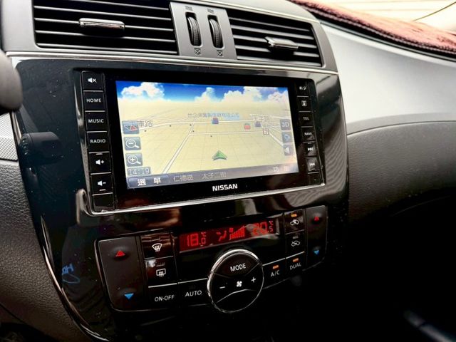 2013 Tiida 5D Turbo S 升級：引擎室肚內強化/渦輪管/鋁圈/ESPEC卡鉗/小尾翼/行車記錄器前後  第16張相片