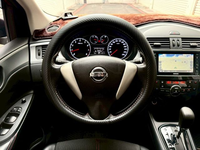 2013 Tiida 5D Turbo S 升級：引擎室肚內強化/渦輪管/鋁圈/ESPEC卡鉗/小尾翼/行車記錄器前後  第17張相片