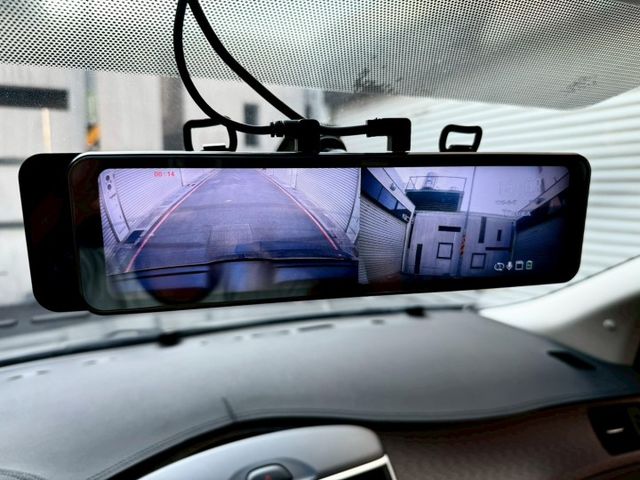 2019 Nissan Tiida 5D 旗艦版 升級：行車記錄器前後/倒車影像/抬頭顯示器/免鑰匙/摸門解鎖/環景影像  第12張相片