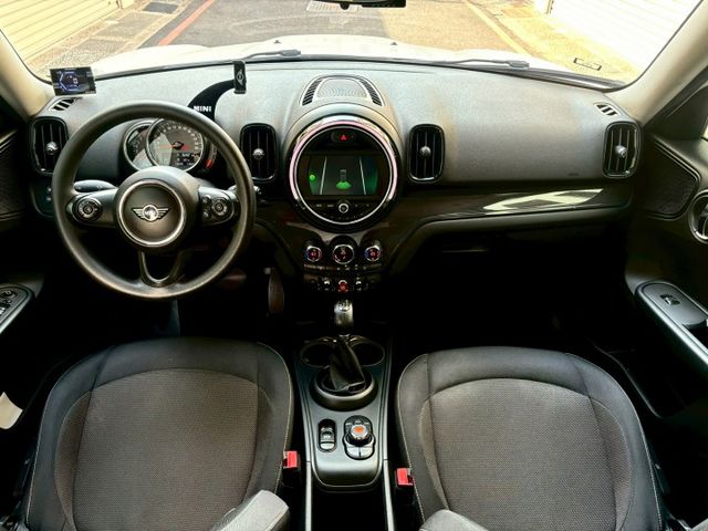2018 MINI COOPER COUNTRYMAN 1.5  免鑰匙/摸門解鎖/定速巡航/電動尾門  第7張相片