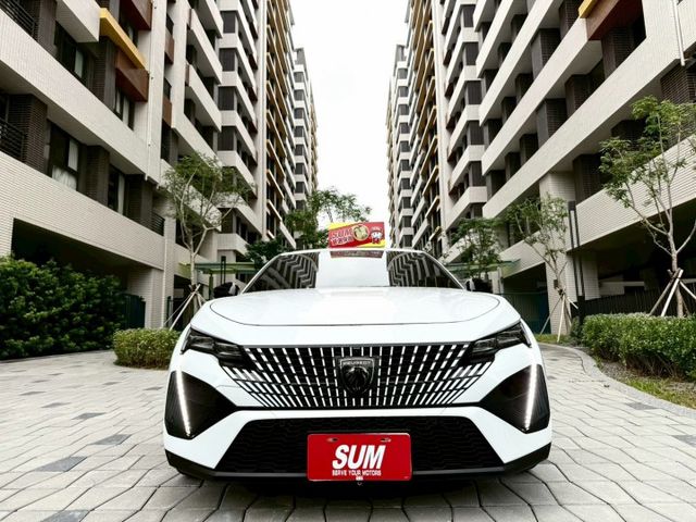 2024 Peugeot 408 GT Premium 總代理 一手 原廠保固內 升級：20吋AG鋁圈/ACC跟車/盲點  第2張相片