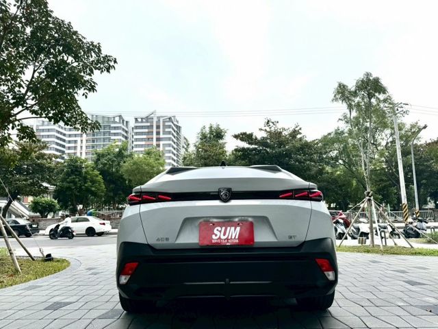 2024 Peugeot 408 GT Premium 總代理 一手 原廠保固內 升級：20吋AG鋁圈/ACC跟車/盲點  第5張相片