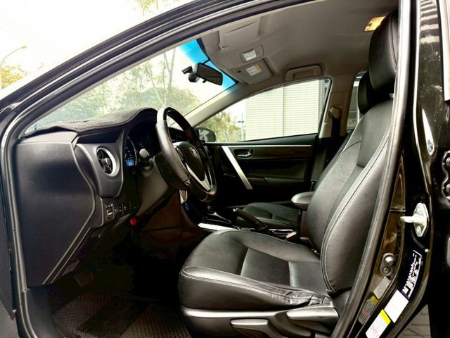 2019 TOYOTA Altis 經典版 升級：安卓機/抬頭/行車記錄器/免鑰匙/摸門/carplay/盲點/無線藍芽  第12張相片