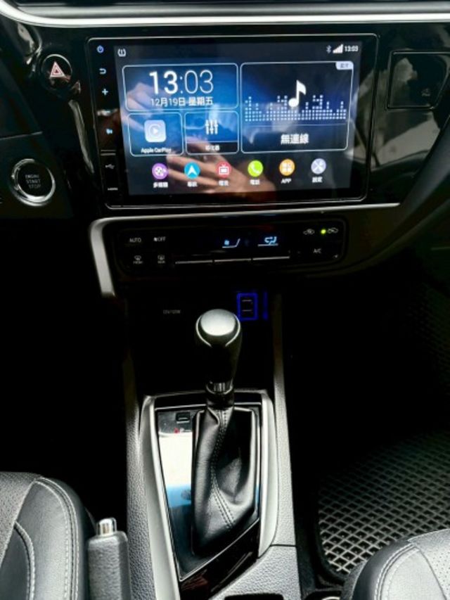 2019 TOYOTA Altis 經典版 升級：安卓機/抬頭/行車記錄器/免鑰匙/摸門/carplay/盲點/無線藍芽  第14張相片
