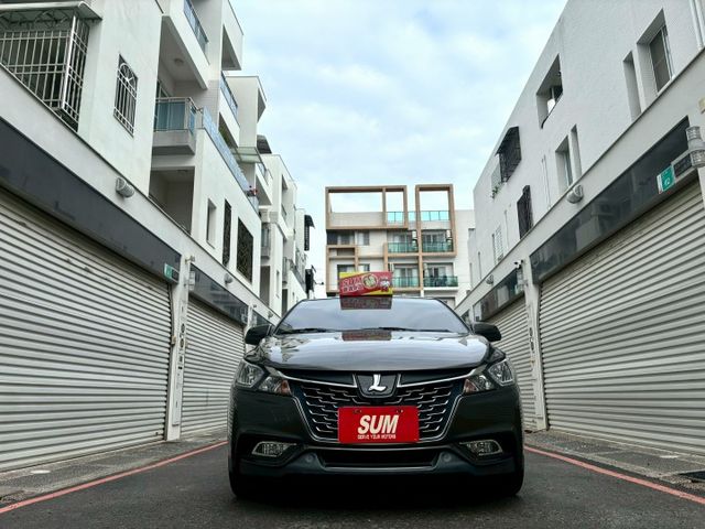 2017 Luxgen S3 1.6旗艦型 配備:藍牙/胎壓/定速/360環景/前方雷達/車道變換輔助  第2張相片
