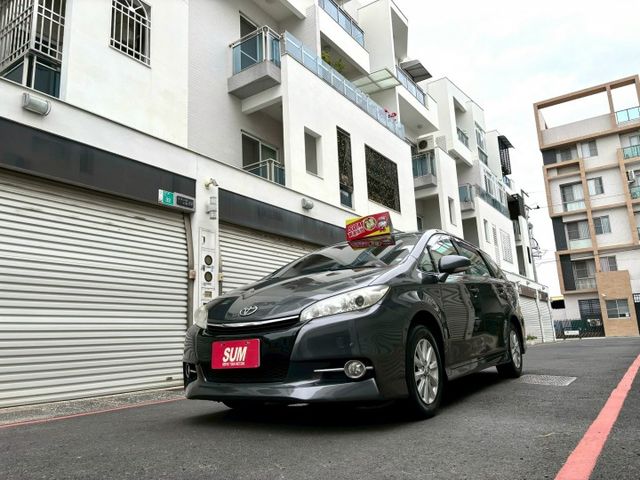 2014 TOYOTA WISH 經典版 配備: 恆溫空調~倒車顯影~胎壓偵測器~電折後視鏡~CD音響主機  第3張相片