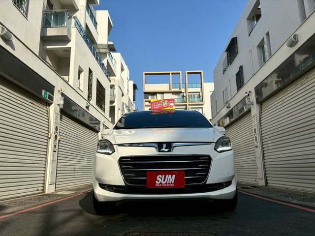 2017 Huxgen M7 Turbo 3D  免鑰匙/JBL音響/360環景/恆溫空調/里程電腦  第2張相片