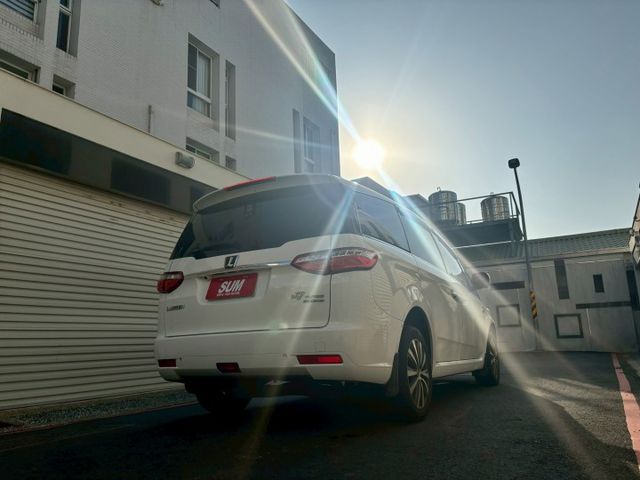 2017 Huxgen M7 Turbo 3D  免鑰匙/JBL音響/360環景/恆溫空調/里程電腦  第4張相片