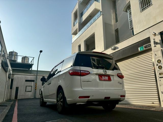 2017 Huxgen M7 Turbo 3D  免鑰匙/JBL音響/360環景/恆溫空調/里程電腦  第6張相片