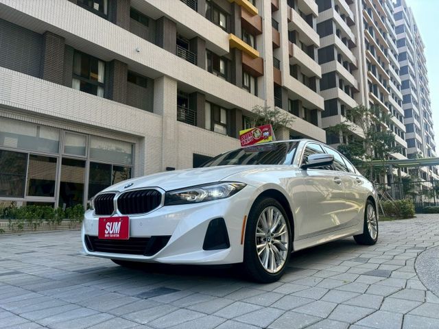 2023 BMW 330i Sport line ID8 下訂送升級M版包 遠端啟動/摸門解鎖/盲點/5AS套件/加熱座  第3張相片