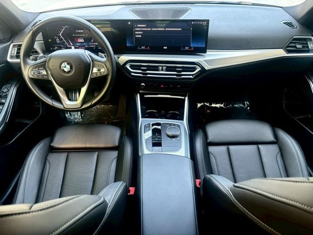 2023 BMW 330i Sport line ID8 下訂送升級M版包 遠端啟動/摸門解鎖/盲點/5AS套件/加熱座  第8張相片