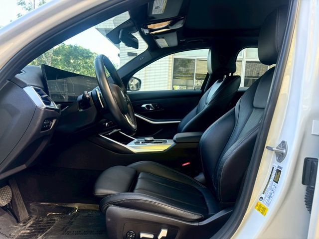 2023 BMW 330i Sport line ID8 下訂送升級M版包 遠端啟動/摸門解鎖/盲點/5AS套件/加熱座  第9張相片