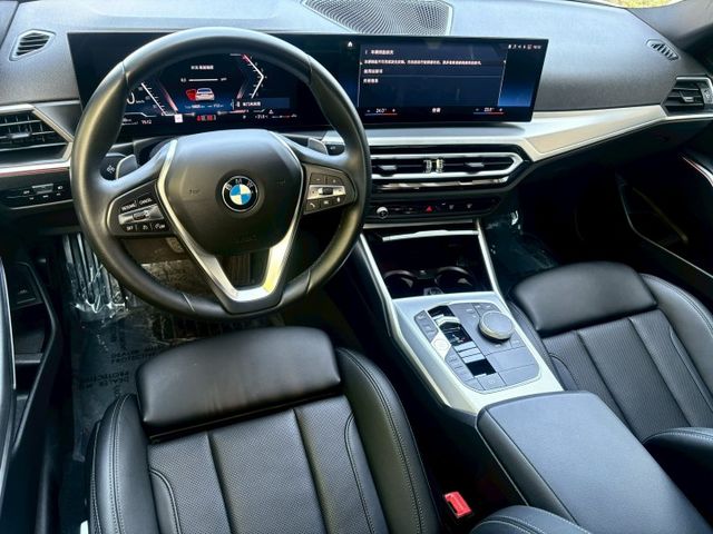 2023 BMW 330i Sport line ID8 下訂送升級M版包 遠端啟動/摸門解鎖/盲點/5AS套件/加熱座  第15張相片