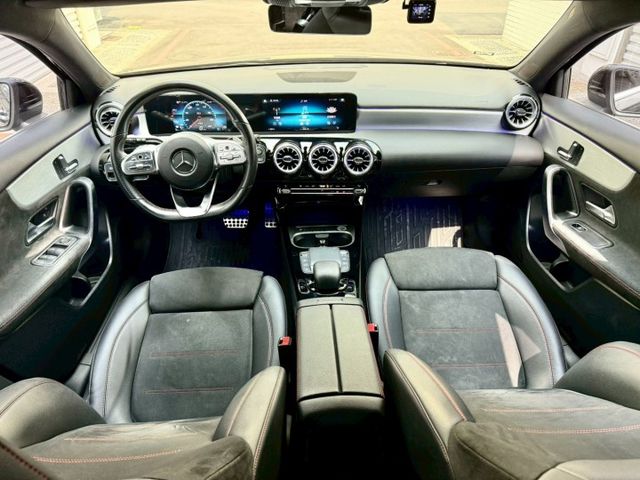 2021 Benz A180 AMG 總代理 免鑰匙/摸門/23P跟車/Carplay/盲點/雙前電動座椅/18吋鋁圈  第9張相片