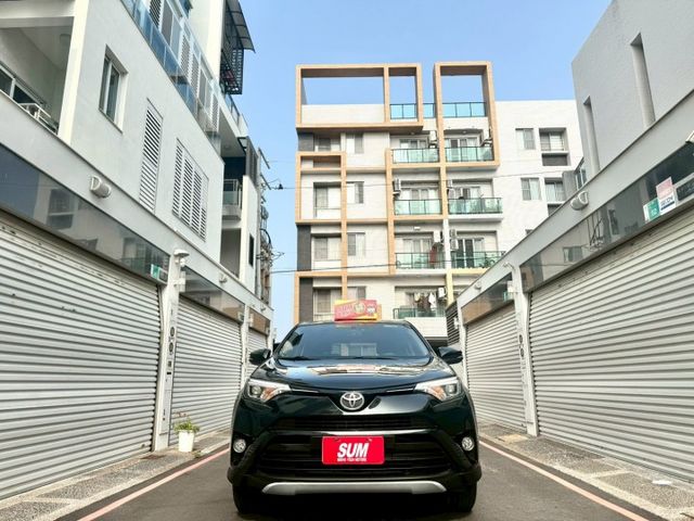 2016年 Toyota Rav4 頂級 小改款 配備:免鑰匙/摸門/TSS跟車/車道偏移/倒車顯影/駕駛座電動調整  第2張相片